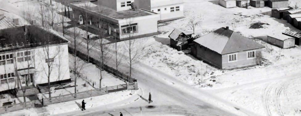 Retro Maramureș: Misterul casei de lângă Școala „Nichita Stănescu” din Baia Mare. Ce a fost acolo și ce s-a întâmplat după demolarea ei (FOTO DOCUMENT)