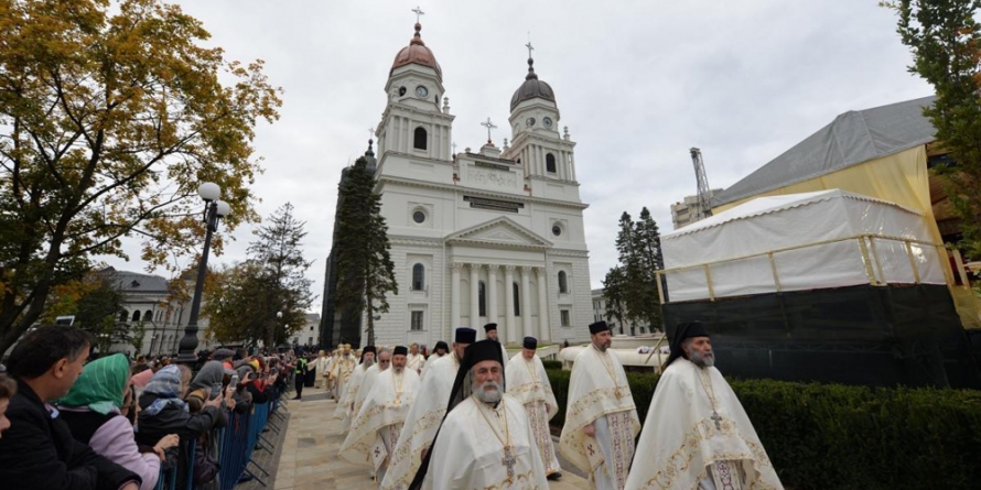 Patriarhul Daniel: Apel la coresponsabilitate şi cooperare, pentru a evita constrângeri excesive