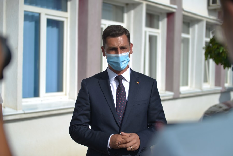 Piețele în aer liber rămân deschise pentru producători
