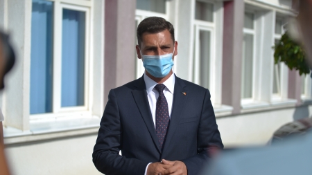 Piețele în aer liber rămân deschise pentru producători