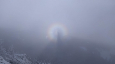 Exclusiv DirectMM.ro: „Fantome” văzute în Maramureș, pe Creasta Cocoșului. Fenomenul Gloria, surprins în toată splendoarea lui de cititorii noștri (FOTO)