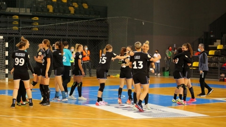 Handbal feminin. CS Minaur Baia Mare a plecat în cantonament în Ungaria, unde se va pregăti cu noii antrenori