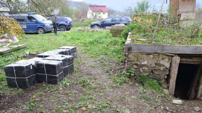 Percheziții în Valea Vișeului și Sighetu Marmației: Mii de pachete cu țigări de contrabandă au fost confiscate