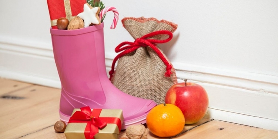 În această noapte, copiii pregătesc ghetuțele și îl așteaptă pe Moș Nicolae; vezi care a fost viața Sfântului