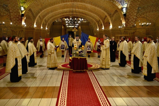 De Ziua Națională: Slujba Tedeumului la Catedrala Episcopală din Baia Mare (GALERIE FOTO)