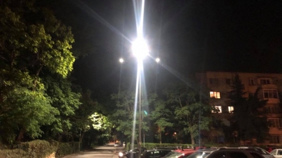 Ghinionul tupeistului: Un tânăr a fost găsit de jandarmii băimăreni în mașina altcuiva. S-a întâmplat la intersecția străzilor Odobescu și Enescu