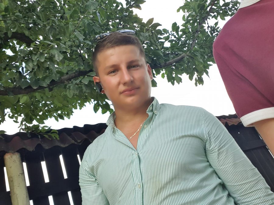 Tragedie înainte de Crăciun: Lacrimi de durere pentru tânărul de 23 de ani decedat în Firiza. “Nu credeam că aseară te voi vedea ultima dată” (FOTO)