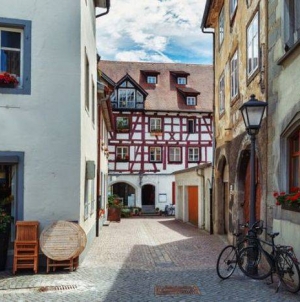 File inedite de istorie: Orașul german care a evitat bombardamentele pretinzând că face parte din Elveția