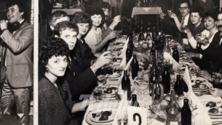 Retro Special: Cum își sărbătoreau oamenii muncii din Maramureș trecerea dintre ani. Cum se făcea în sânul Armatei și ce era atât de special