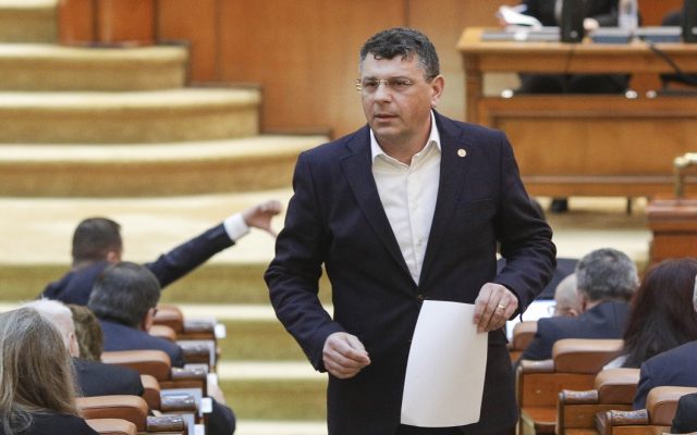 Un deputat PSD, primul parlamentar român răpus de COVID-19. A murit la 49 de ani