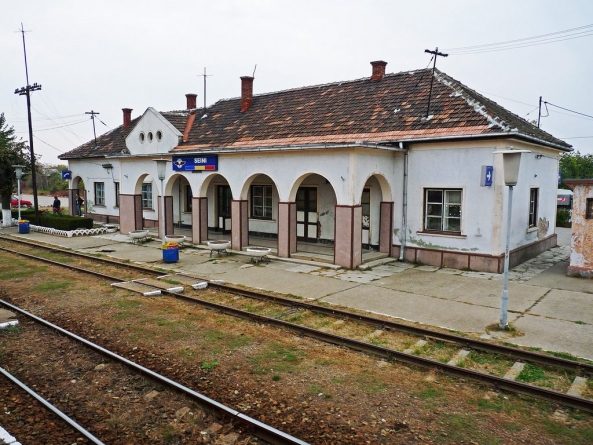 Urmări bătaie: Agresorii impiegatului din stația CFR Seini au fost reținuți. Vezi cine sunt