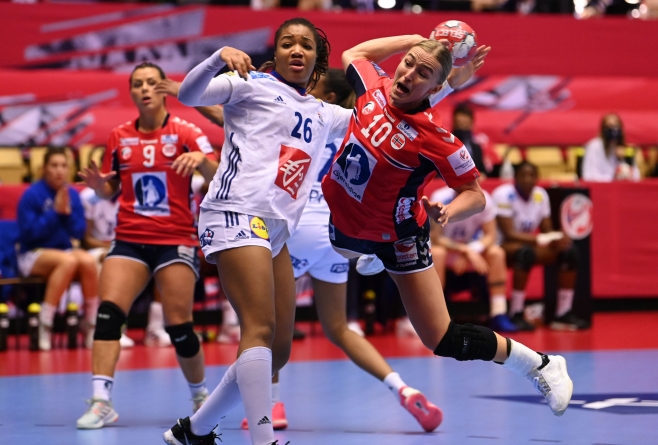 Handbal feminin: Norvegia este, din nou, regina Europei. A câştigat Campionatul European din Danemarca (VIDEO)