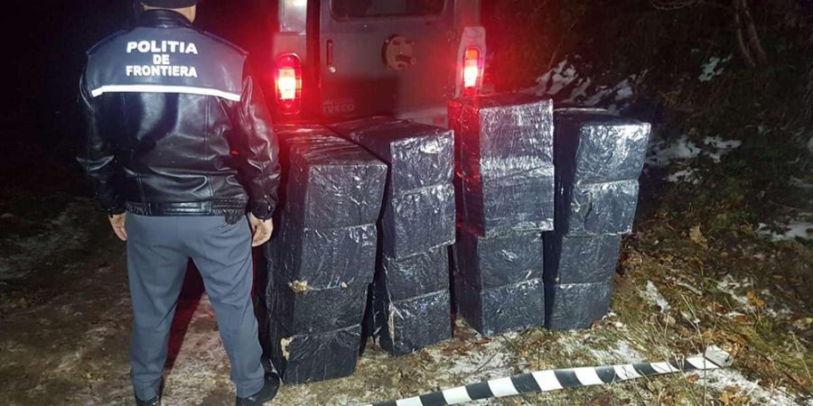 Rona de Sus: Țigări în valoare de 94.000 lei au fost confiscate de polițiștii de frontieră