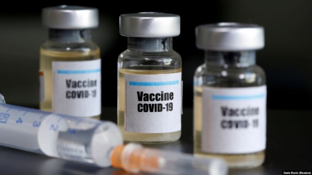 Strategia Națională de Vaccinare: Personalul medical, cei trecuţi de 65 de ani şi cei cu afecţiuni cronice, printre primii care vor beneficia de vaccin