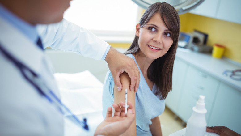 Primul român ar putea fi vaccinat anti-Covid în 27 decembrie. Se vor face două doze, la interval de 21 de zile