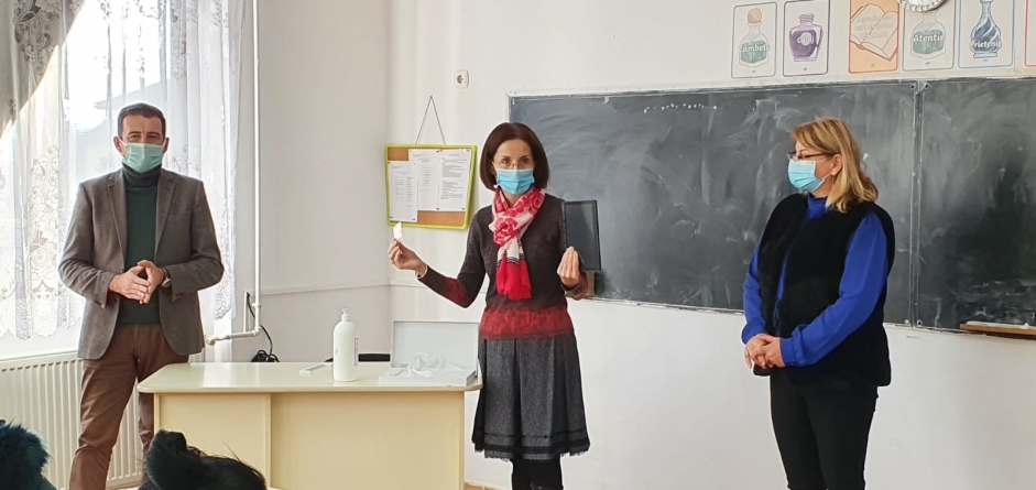 Analiza ISJ Maramureș: “Se constată că Inspectoratul Școlar Județean nu taie ore, nu desființează clase”; “Acuzele sunt neproductive”