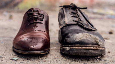 Pandemia a unit lumea din cauza fricii, dar a împărțit-o ca răspuns. Bogații au devenit și mai bogați, iar săracii și mai săraci