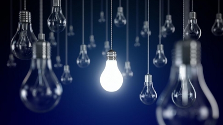 Oficial: Cât vei plăti factura la energia electrică dacă nu închei un contract pe piaţa liberă