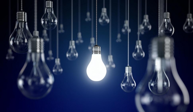 Oficial: Cât vei plăti factura la energia electrică dacă nu închei un contract pe piaţa liberă