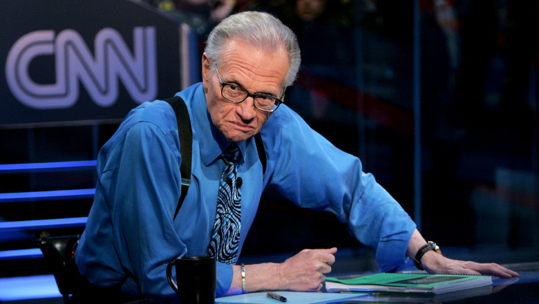 Trist: Legendarul om de televiziune Larry King a murit după ce s-a infectat cu Covid-19