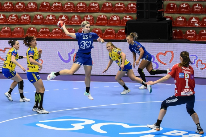 Handbal feminin. Minaur Baia Mare înfruntă campioana CSM București în derby-ul Ligii Florilor, după victoria cu norvegiencele de la Storhamar
