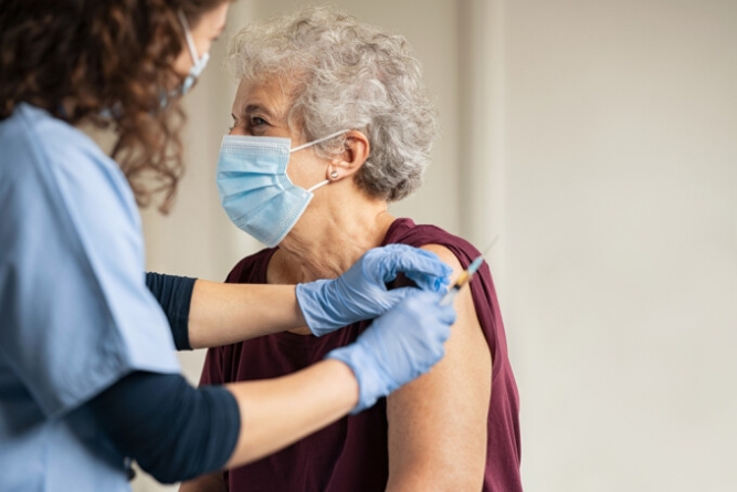 Vaccinarea în Maramureș: Aproape 90.000 persoane au primit cel puțin prima doză de ser anti-COVID-19. Cei mai mulți au fost imunizați cu vaccinul Pfizer