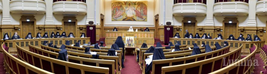 S-a desfășurat ședința de lucru a Sfântului Sinod al Bisericii Ortodoxe Române; Ce hotărâri s-au luat