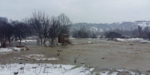 Vreme capricioasă: Coduri galbene și portocalii valabile pentru Maramureș. Ploi, intensificări de vânt și pericol de inundații în regiune