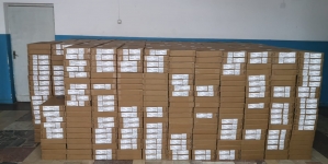 Au sosit cele 1.515 laptopuri în Maramureș; Acestea se vor distribui exclusiv către elevii de liceu