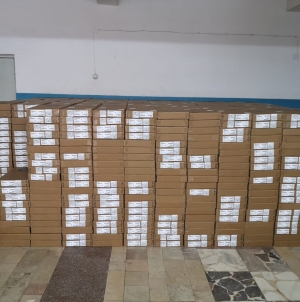 Au sosit cele 1.515 laptopuri în Maramureș; Acestea se vor distribui exclusiv către elevii de liceu
