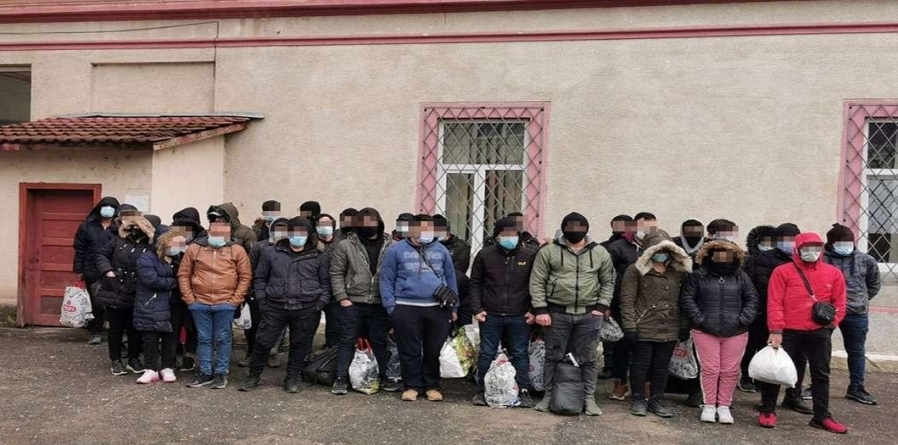 38 de migranți opriți din drumul ilegal spre spațiul Schengen