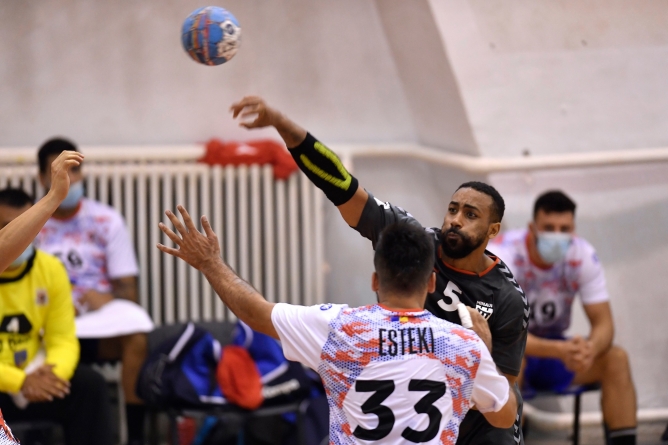 Handbal masculin. CS Minaur Baia Mare a pierdut la limită meciul cu Buzău, după ce a avut cinci goluri în avans în minutul 41