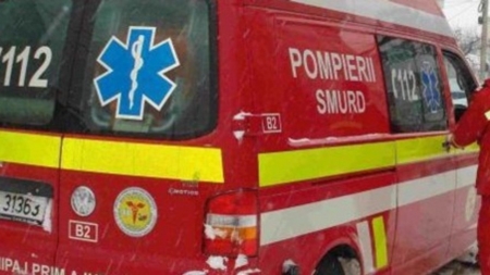 Actualizare: Accident în Satulung: Trei persoane, doi bărbați și o femeie, au fost transportați la spital (VIDEO ȘI FOTO)