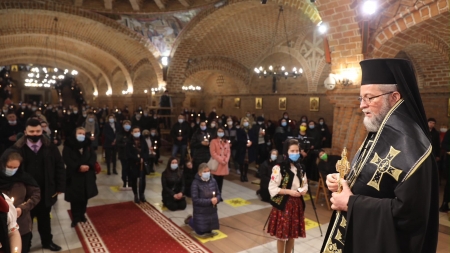 În prima zi a Postului: Slujba Canonului cel Mare la Catedrala Episcopală din Baia Mare (FOTO)