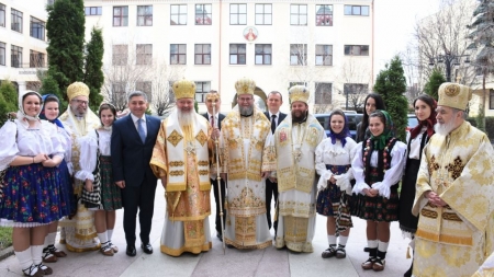 De praznicul Bunei Vestiri: PS Iustin liturghisește la Catedrala Mitropolitană din Cluj-Napoca, cu ocazia hramului Mitropoliei Clujului, Maramureşului şi Sălajului