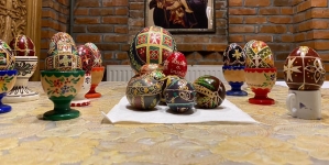 La Catedrala Episcopală: A avut loc prima întâlnire din cadrul Atelierului de încondeiat ouă