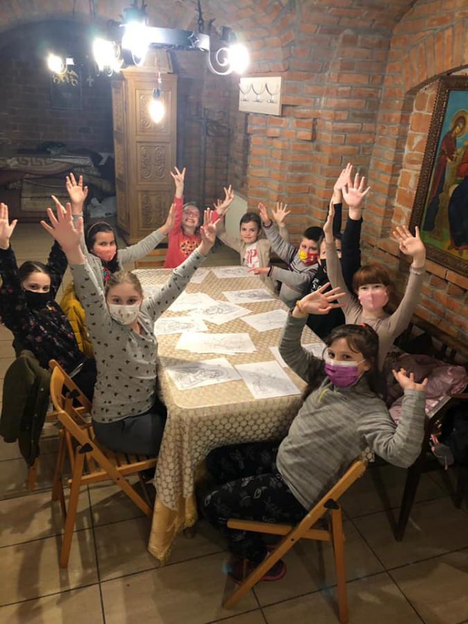 „Învierea Domnului pe înțelesul copiilor”: Program catehetic la Catedrala Episcopală „Sfânta Treime” din Baia Mare (FOTO)