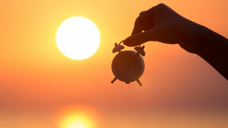 Când trecem la ora de vară 2021. Ceasurile vor trebui date cu o oră înainte