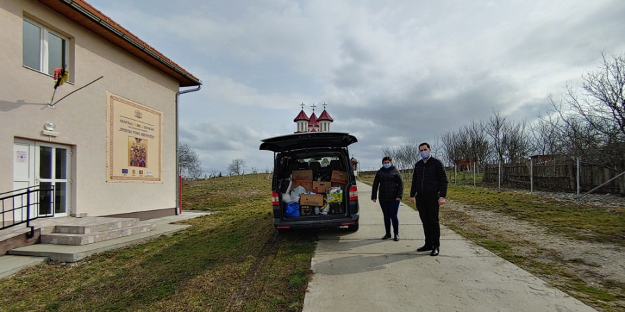Centrul de zi pentru bătrâni „Sfintele Femei Mironosițe” din Babța a primit alimente perisabile și neperisabile din parte Episcopiei (FOTO)