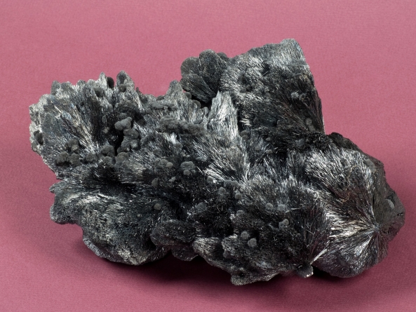 Frumusețile Maramureșului: Un eșantion mineral de la Mina Herja, exponatul săptămânii la Muzeul de Mineralogie din Baia Mare (FOTO)