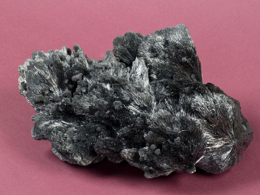 Frumusețile Maramureșului: Un eșantion mineral de la Mina Herja, exponatul săptămânii la Muzeul de Mineralogie din Baia Mare (FOTO)