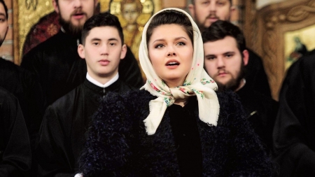Rugăciune și cântare: Concert de pricesne susținut de Maria Mihali în Parohia Ortodoxă Oncești