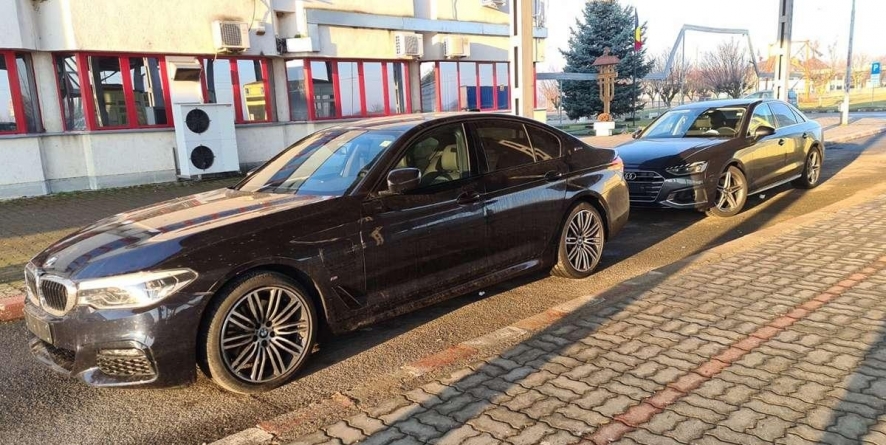 Autoturisme cu numere false de înmatriculare, căutate de autorităţile portugheze, descoperite în vamă