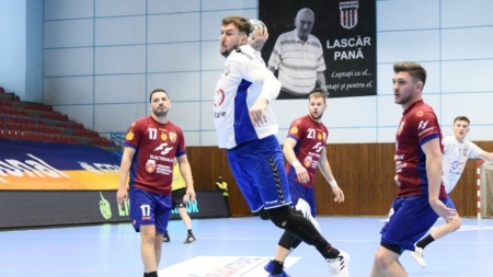 Handbal masculin, Liga Zimbrilor. CS Minaur Baia Mare nu a strălucit cu CS Magnum Botoșani, dar a luat toate cele trei puncte