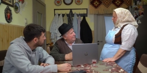 Trist: S-a stins din viață Nea Sandu, soțul celebrei bunicuțe din filmulețele amuzante ale lui Mircea Bravo (VIDEO ȘI FOTO)