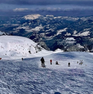 Frumusețile Maramureșului: Parcul Național Munții Rodnei, sanctuar și refugiu al vieții sălbatice. Turiștii, rugați să nu tulbure liniștea animalelor cu ATV-urile (FOTO)