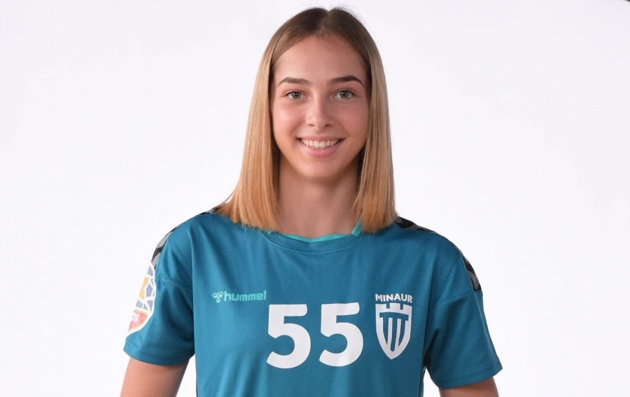 Exclusiv DirectMM.ro: Oana Borș, mezina lotului CS Minaur Baia Mare: “Visul oricărui sportiv este să ajungă la Olimpiadă. Este principalul meu obiectiv în carieră” (FOTO)
