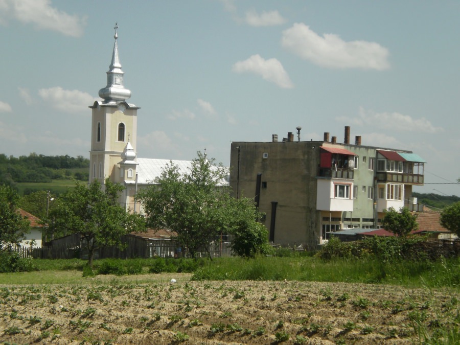 Rata de infectare: O comună a devansat Recea în topul incidenței. 12 UAT-uri din Maramureș au zero cazuri COVID-19. Vezi situația pe localități