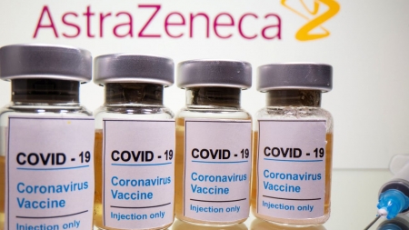 Anunț: Se reia vaccinarea cu dozele AstraZeneca din lotul-problemă, carantinate săptămâna trecută