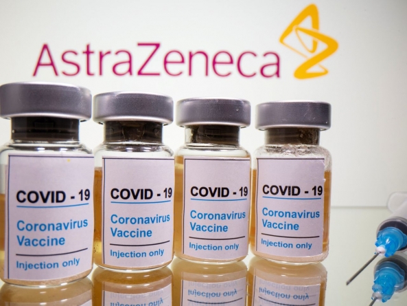 Anunț: Se reia vaccinarea cu dozele AstraZeneca din lotul-problemă, carantinate săptămâna trecută